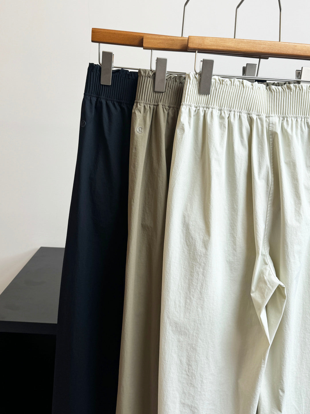 Slim-fitting women's wide-leg pants, styles lu297-lu299