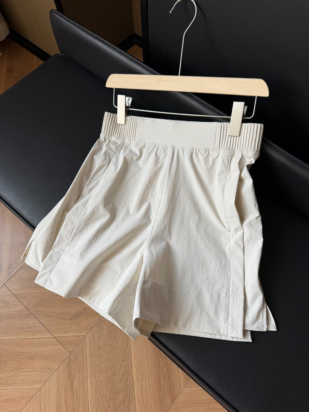 Women's A-line wide-leg pants and shorts, styles lu300-lu302