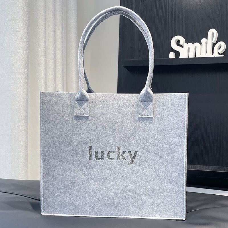 2024 High quality women's handbag C-HH006