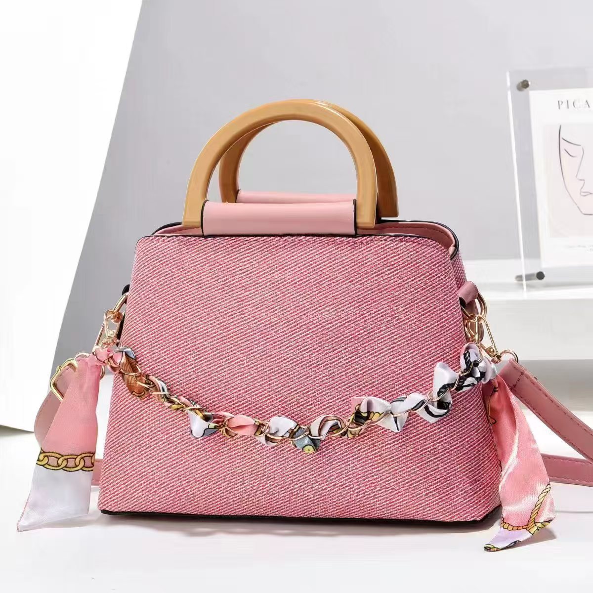 2025 High quality women's handbag M-M40-43